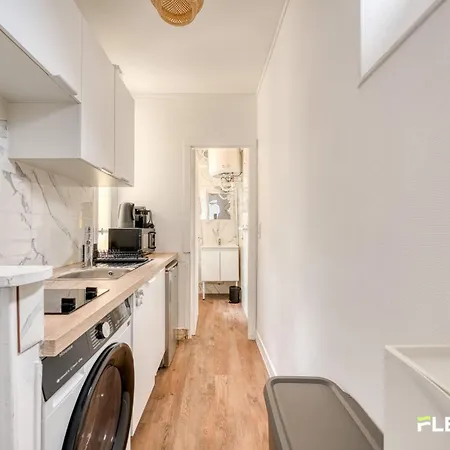 Cosy Aux Epinettes, 17e